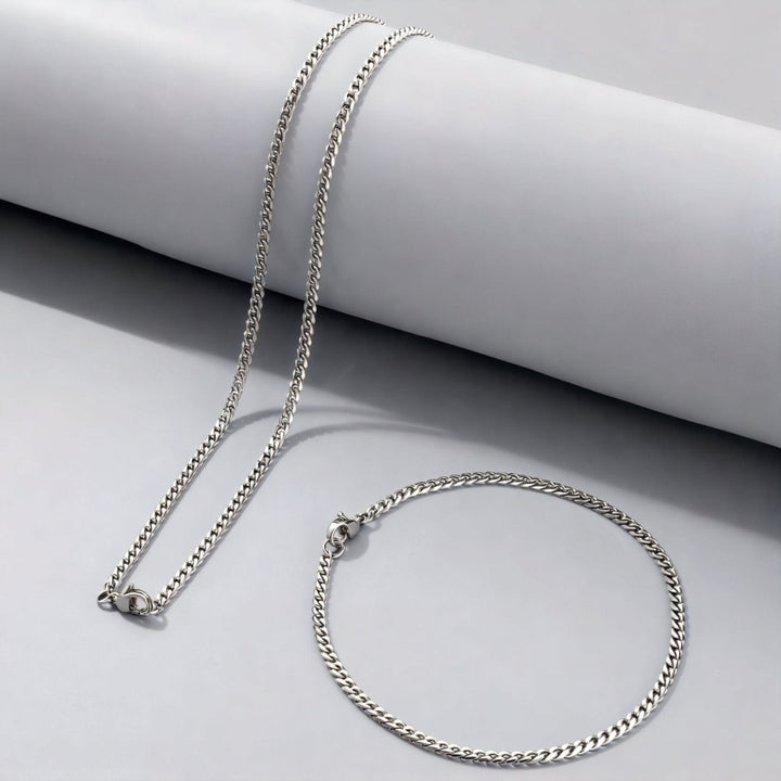 Chaine cubaine 2,5 mm en acier inoxydable, fermoir mousqueton, style contemporain, pour hommes