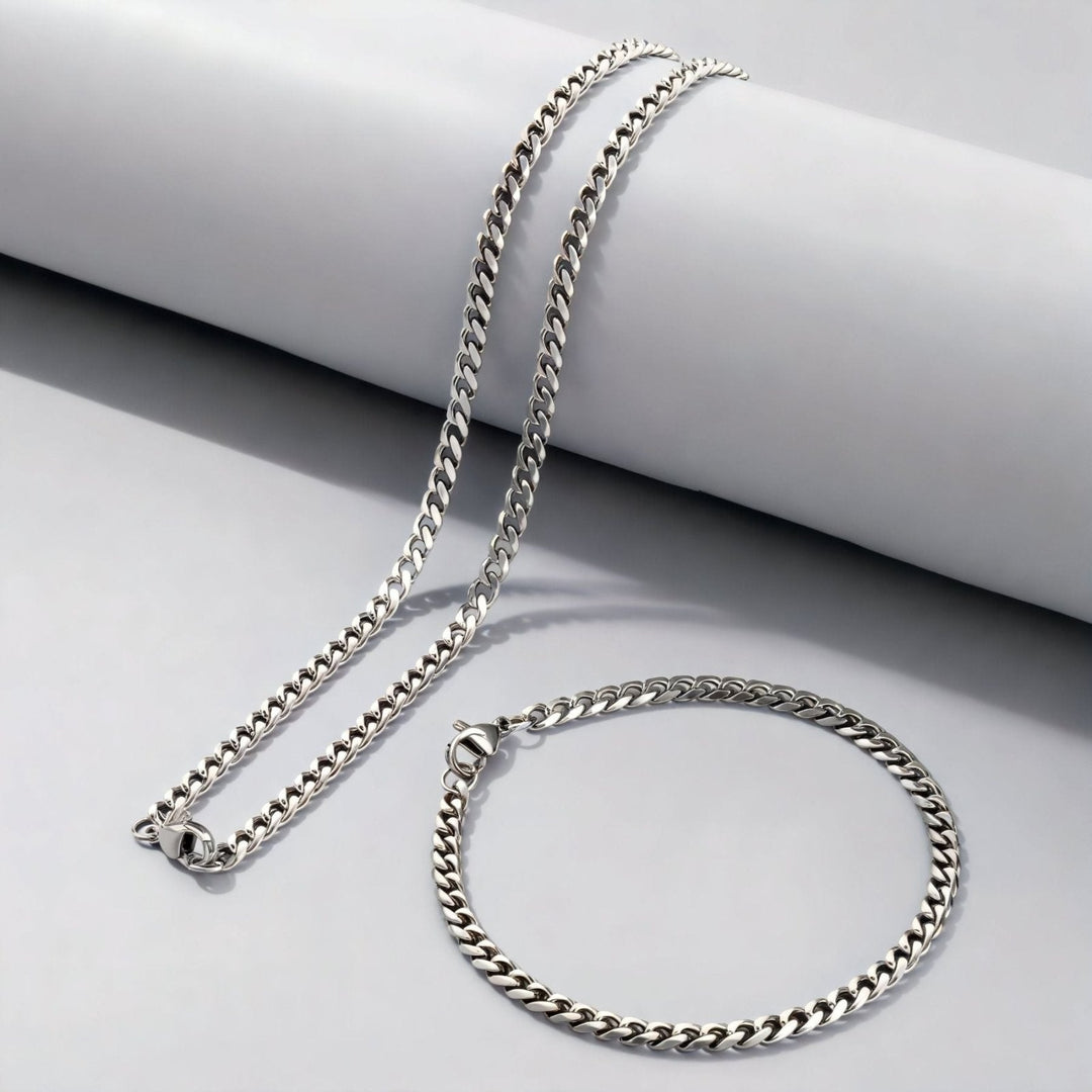 Chaine cubaine 4 mm en acier inoxydable, fermoir mousqueton,  style urbain, pour hommes